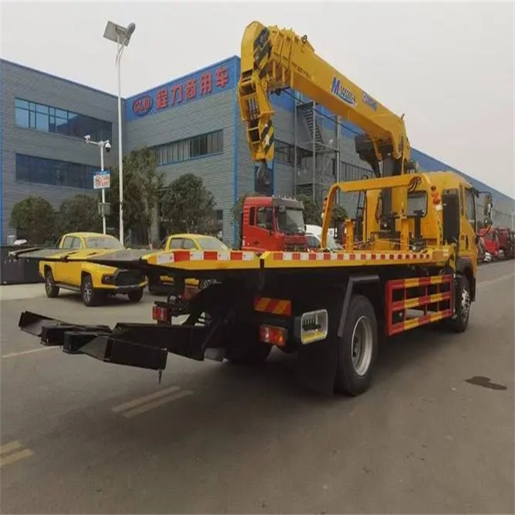 大朗镇附近小随车吊出租电话，轻松解决搬运烦恼