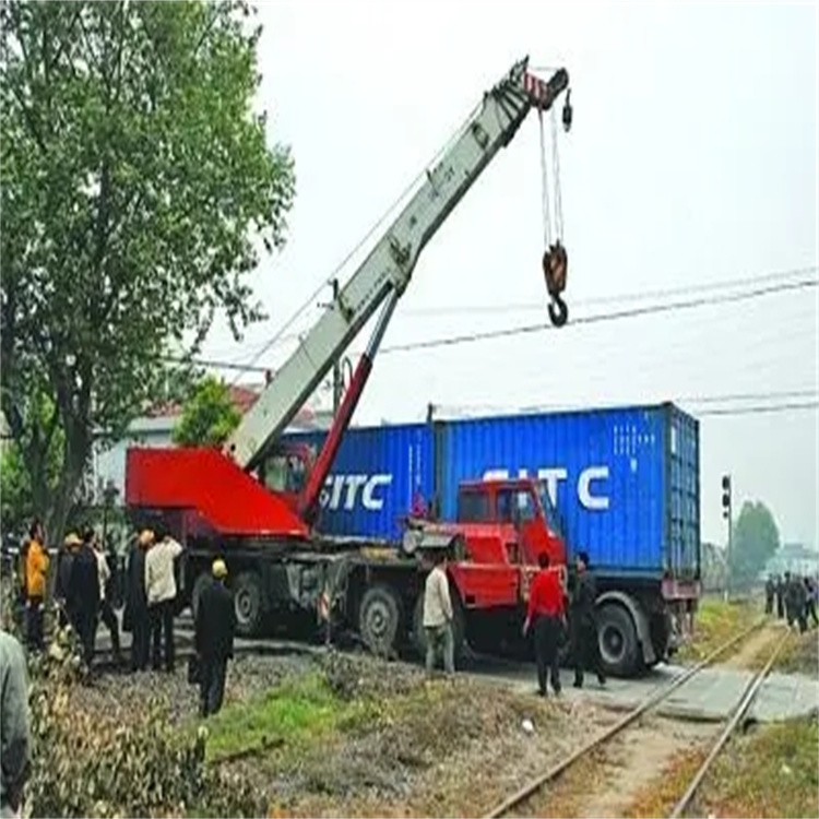 大朗镇如何快速找到附近的吊车救援公司