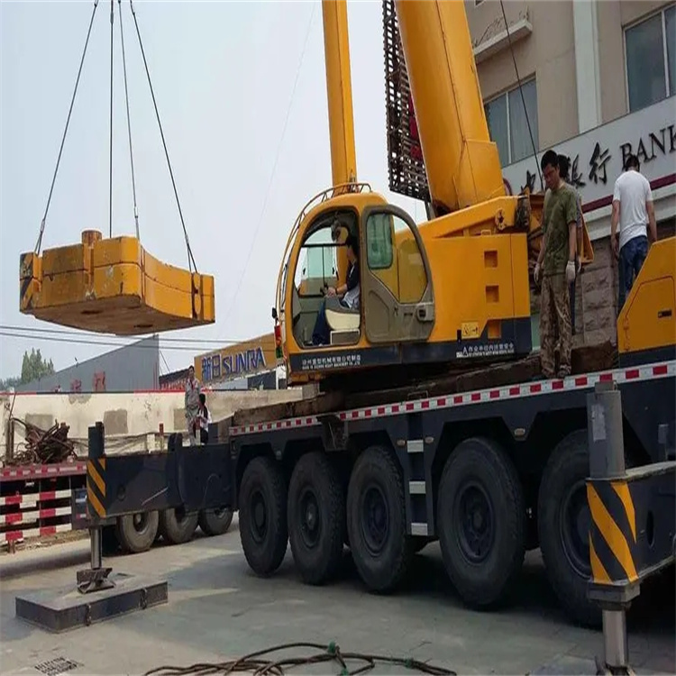 大朗镇当地吊车出租|机器吊装|75吨|工厂搬迁服务